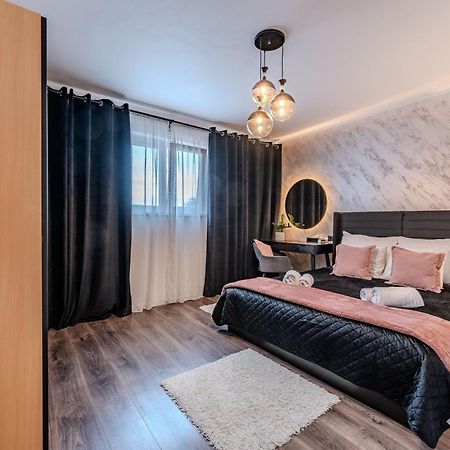 Guesthouse Kod Spavalice ヴィル エクステリア 写真